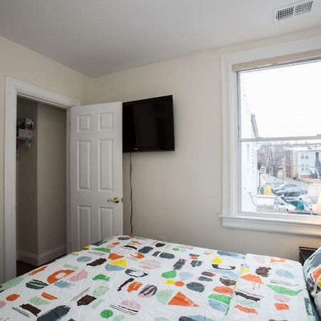 3-Min Walk To Petworth Metro Station ;10 Mins To Convention Center: Private Cozy And Quiet Bedroom And Bathroom Washington Exterior foto